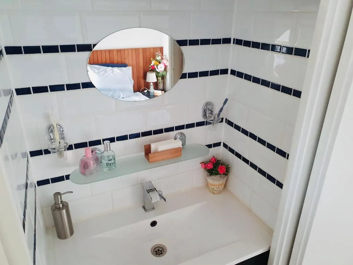Imagine My B&B Rotterdam Bed & Breakfast